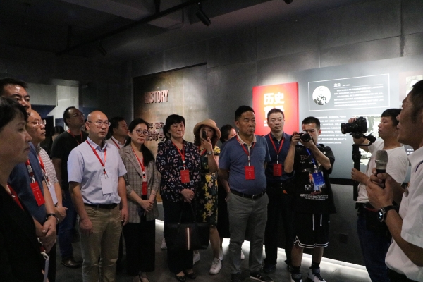 参观云纺博物馆 参观云纺博物馆